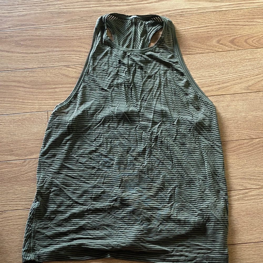 Lululemon forest green activewear tank.